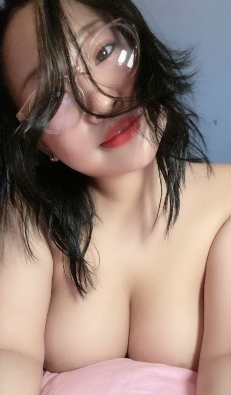 Monica Wos étoile hd photos