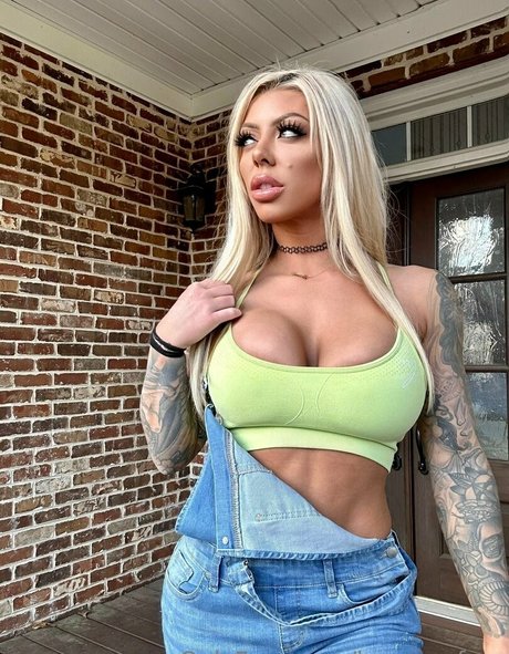 karmarxfree actrice adulte image