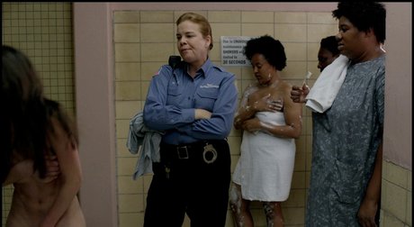 Kimiko Glenn star du porno parfaite galeries