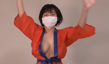Slutty Asian Dancers haut de star du porno image