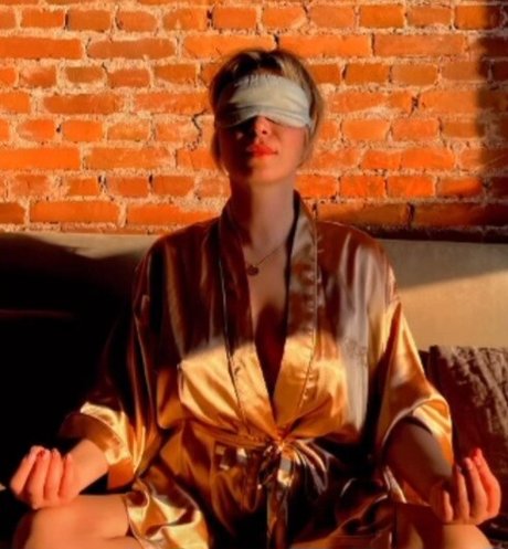 Victoria Koblenko art étoile galeries