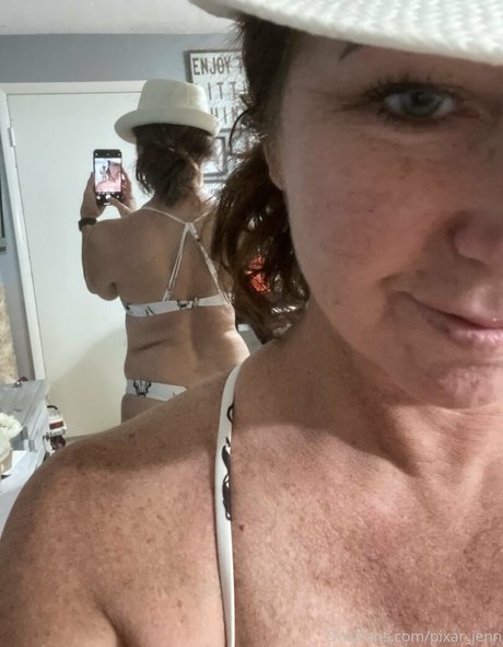 Ishrn actrice parfaite galerie