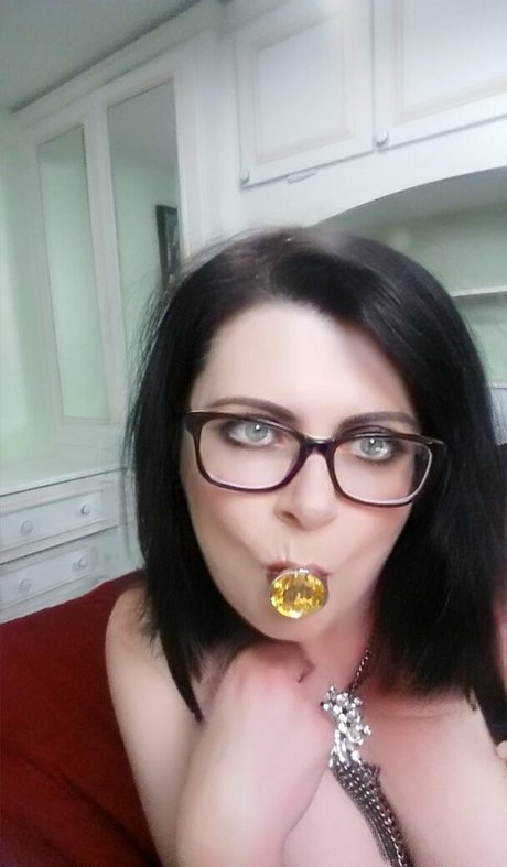 maturebustymom nus étoiles photo