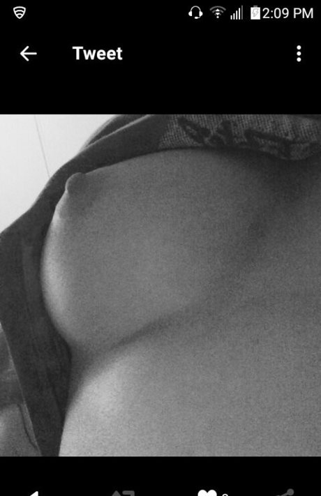 cobwebkitten actrice de nus photos