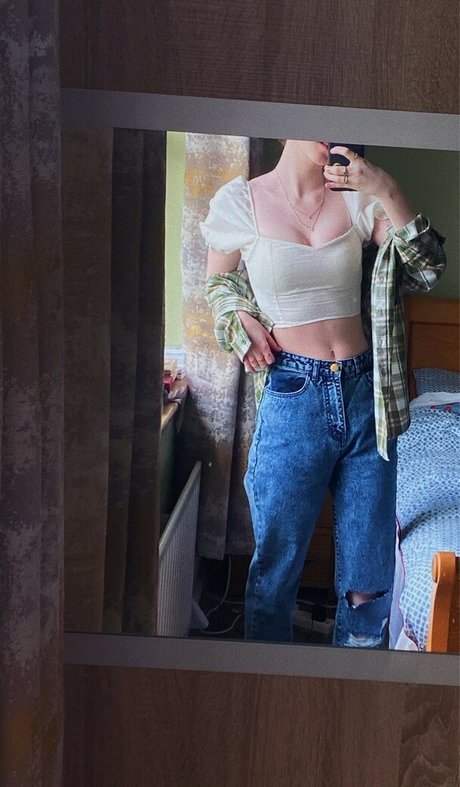 Laura Anne modèle parfait photos