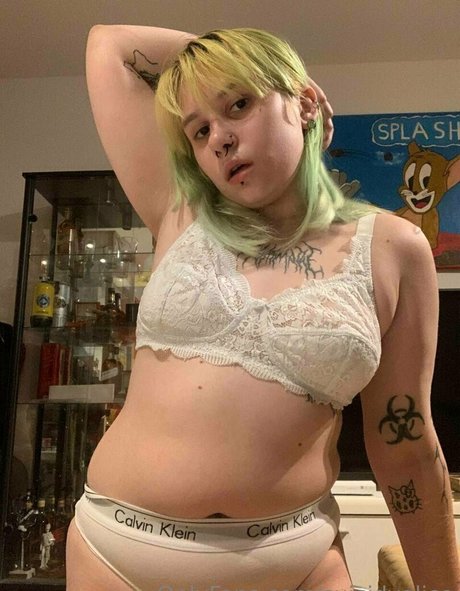 suicidyalice modèle sympa archive