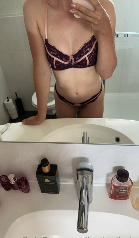 kusjexlinde star du porno hd photo