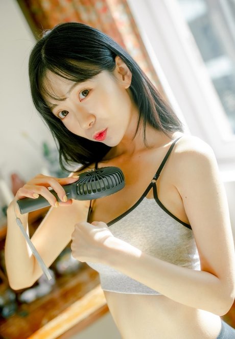 leeesovely beau modèle galeries