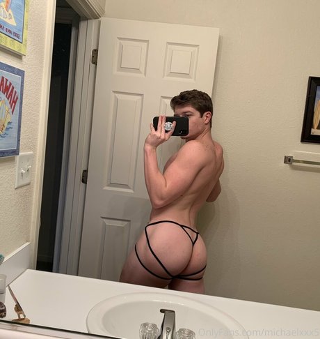 équitation accroupie uniquementfans parfait et sexy img