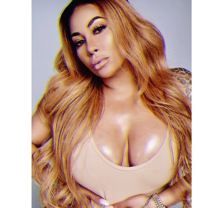 hazelebaby star du porno érotique galerie