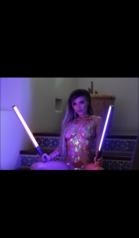 sashalove star pornographique image