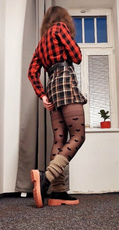 lucia cutie nus de stars du porno images