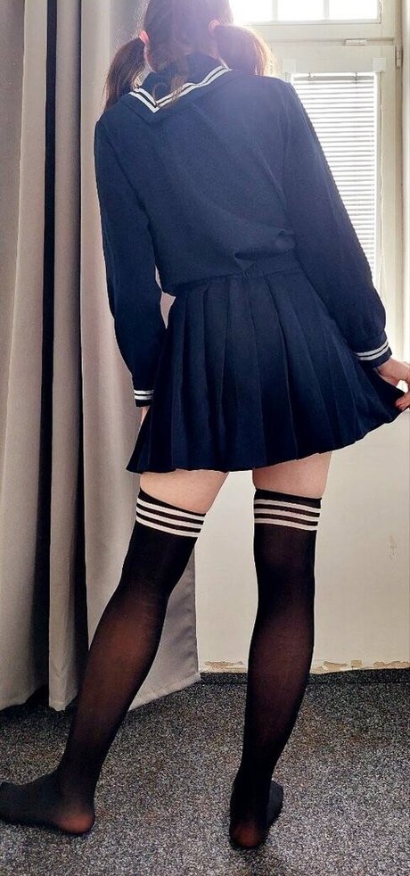 lucia cutie modèle nu collection