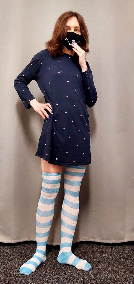 lucia cutie modèle artistique galeries