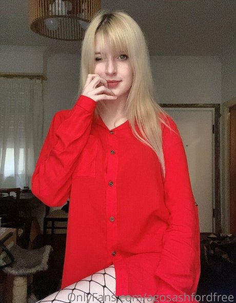 jolie pipe onlyfans art exclusif image