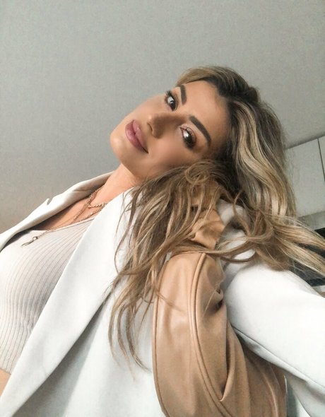 raibrazil modèle de sexe archive