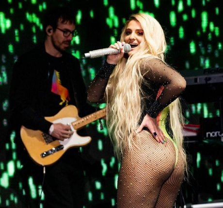 Meghan Trainor star du sexe images