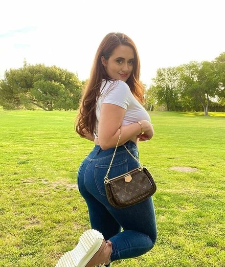 lingerie ébène onlyfans gratuit de haute qualité photo