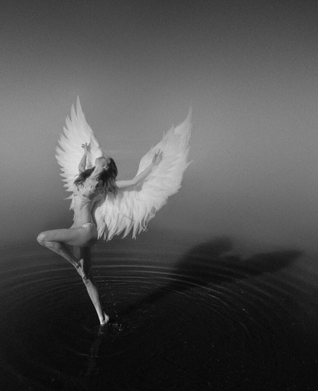 Angelina Michelle actrice chaude collection