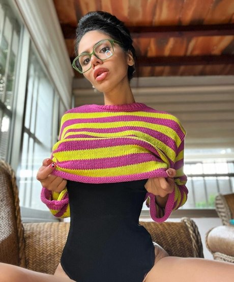 Wen Fuentes jolie actrice images