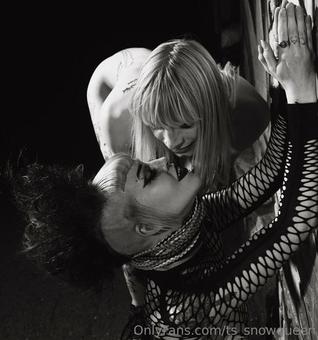 ts snowqueen star du porno belle image