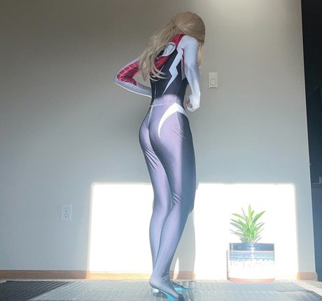 Awkspew roo2 star pornographique collection