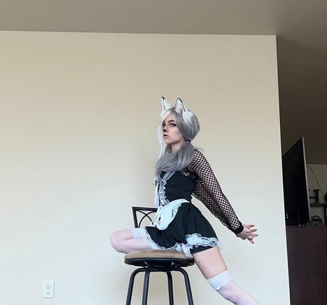 Awkspew roo2 mannequin images