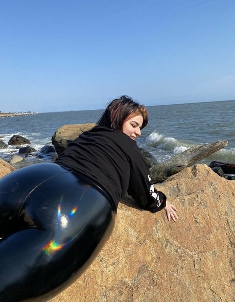 kallielonewolf17 modèle sexy archive