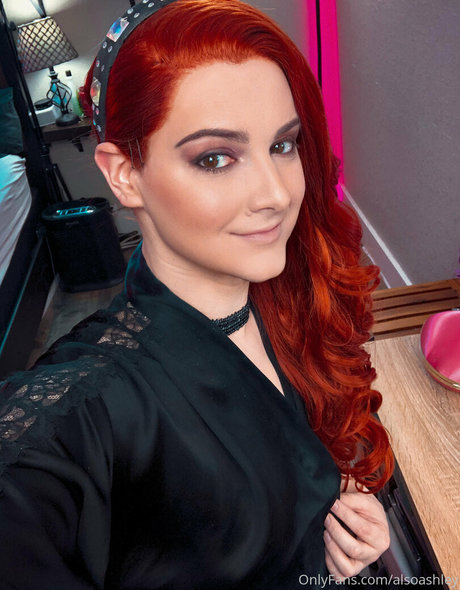 AlsoAshley sexe star photo