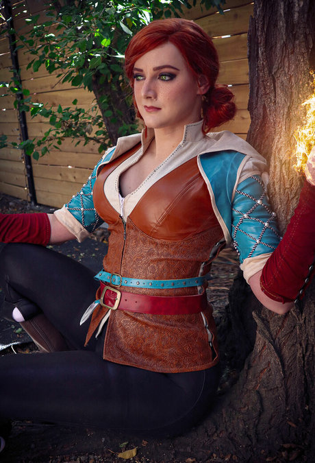 AlsoAshley actrice artistique des photos