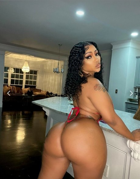 irenethedream star du porno gratuite image