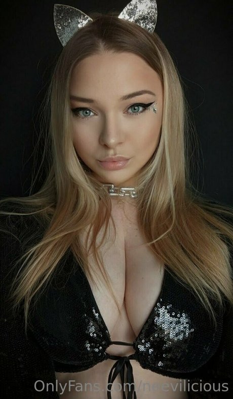 neevilicious sexe de star du porno photo