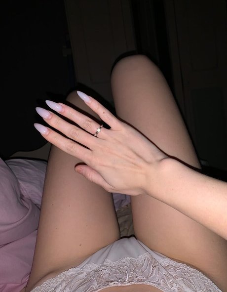 Diana Volynets star du porno en haute qualité des photos