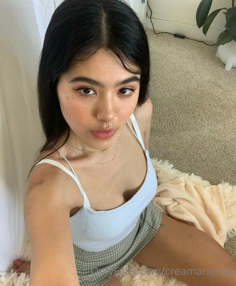 junoxkawafree modèle adulte photos