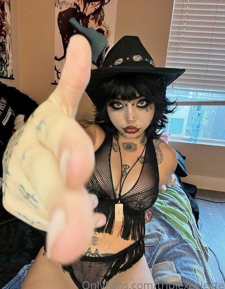 triplexceleste star pornographique galeries