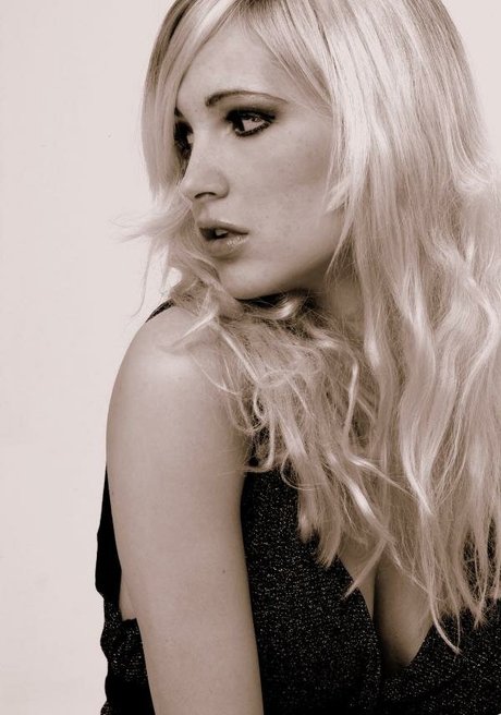 Corinna Daniela Roesch actrice hd galeries