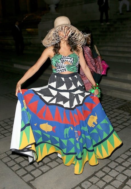 Rosario Dawson actrice érotique image