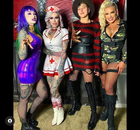 WWE Shotzi nus étoiles images