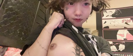 cyber0v0 joli modèle des photos