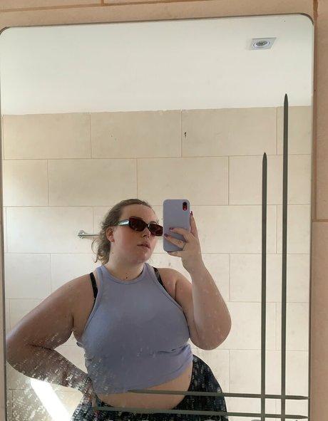 queenmaison modèle xxx images