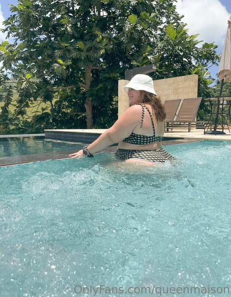 queenmaison jolie actrice photos