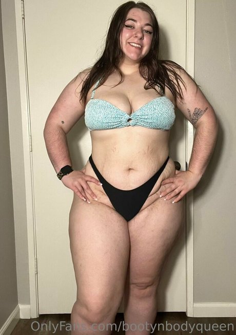 bootynbodyqueen modèle de sexe img