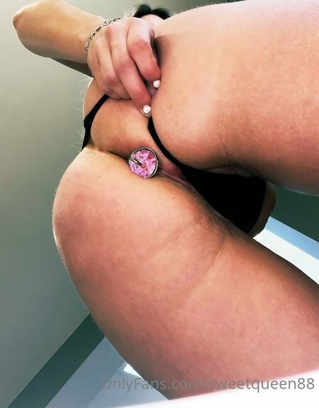 sweetqueen88 actrice érotique photos