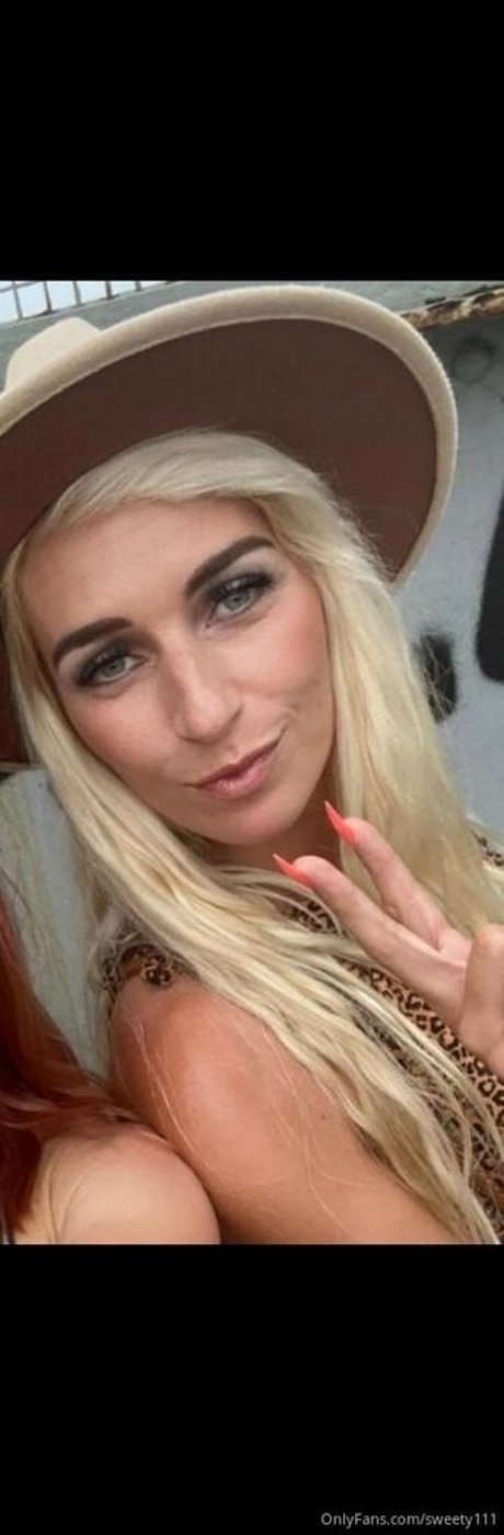 sweetqueen88 modèle exclusif archive