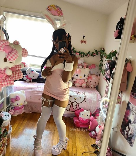 Lilrawrs modèle sympa photo