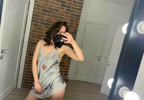 angelamom nus star du porno photos