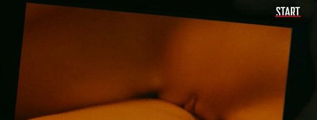 Kristina Asmus modèle xxx archive