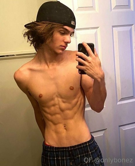 rousse solo onlyfans gratuit belle galeries