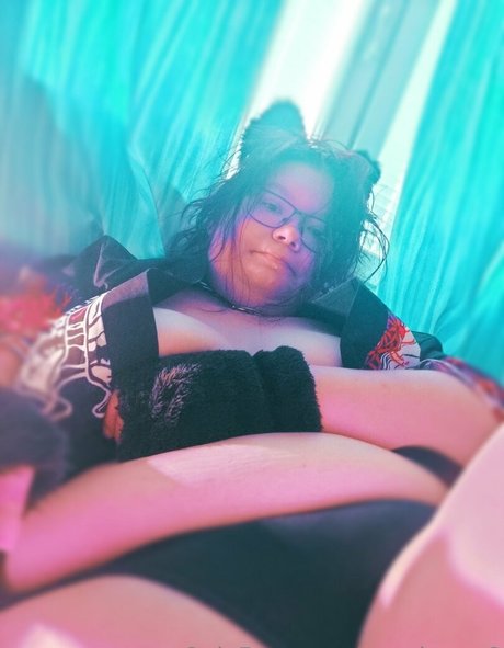 peachycat8 star exclusive images