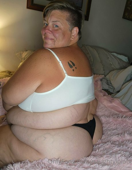 naughtylolatx actrice parfaite galerie